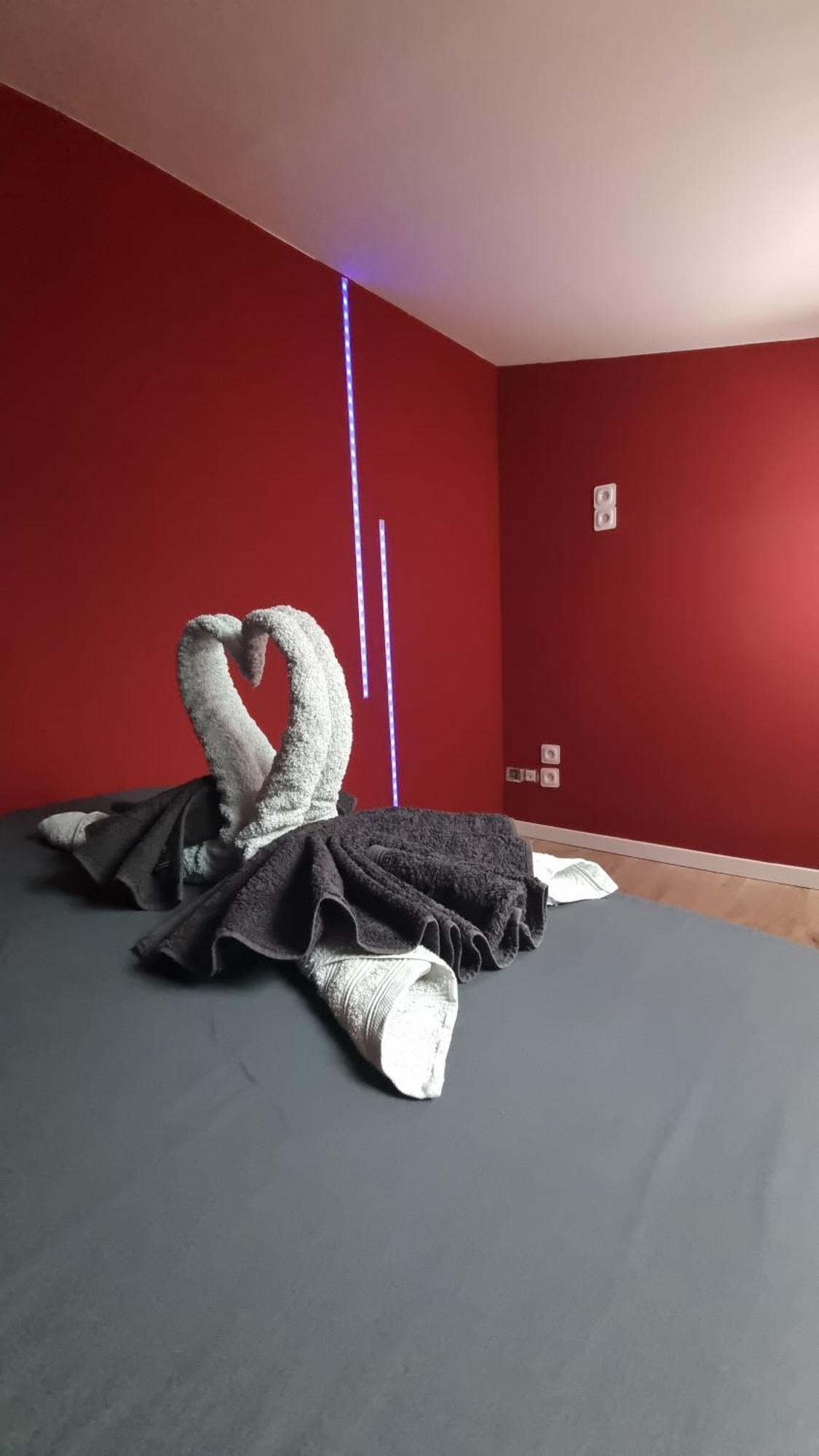 Appartement Romantique Climatise Belorizon - 30 Min De La Mer Pignans Exterior foto